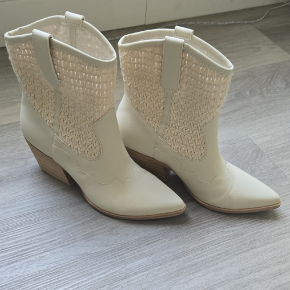Dolce Vita Cream Woven Heeled Boots - Picture 1 of 11